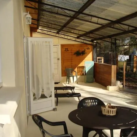 Le Guinguetton D'hotes Сasa de vacaciones Prigonrieux