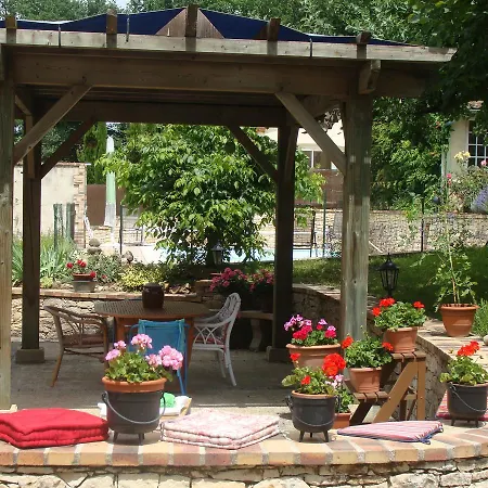Le Guinguetton D'hotes Сasa de vacaciones *